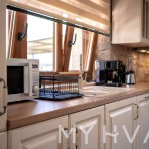 Luksuzna seoska vila s bazenom u Dolu