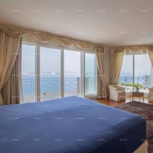 Luksuzna vila prvi red do mora ! Umag Crveni Vrh.