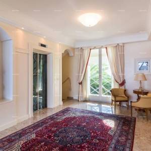 Luksuzna vila prvi red do mora ! Umag Crveni Vrh.