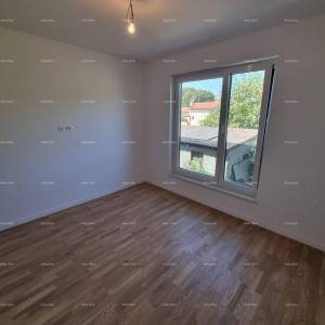 Luksuzni dvoetažni stan s pogledom na more!