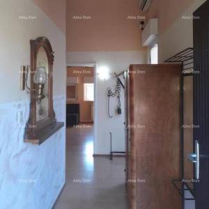 Lungomare – Pula, stan s prostranom terasom i vrtom