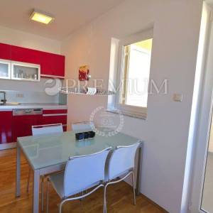 Malinska, apartman s pogledom na more, blizina centra!