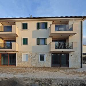 MALINSKA okolica - Dva dvosobna apartmana u novogradnji