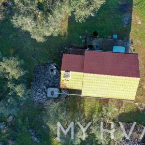 Maslinik i Vinograd sa Kućicom