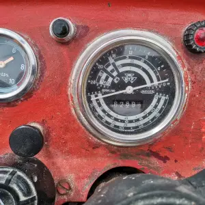 Massey Ferguson 133