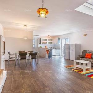 Medulin! Pošesi, novo naselje na moru. Prvi red do mora !