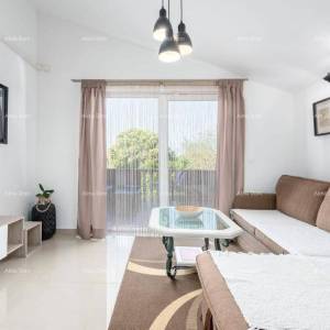 Medulin, samostojeća kuća s 5 apartmana. Blizina Pošesa i plaža!