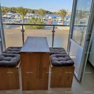 Medulin, Stan 50 m od plaže, top lokacija! Pješačka zona, jedinstvena lokacija.