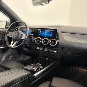 Mercedes-Benz B-klasa 200D AT - 3 godine jamstva