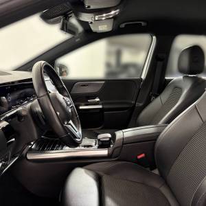 Mercedes-Benz B-klasa 200D AT - 3 godine jamstva