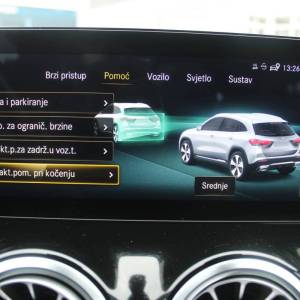 Mercedes-Benz GLA 200d 4MATIC AMG AUTOMATIK *LED, NAVIGACIJA, KAMERA*