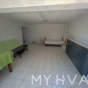 Mirno smještena kuća u Starom Gradu