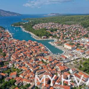 Mirno smještena kuća u Starom Gradu