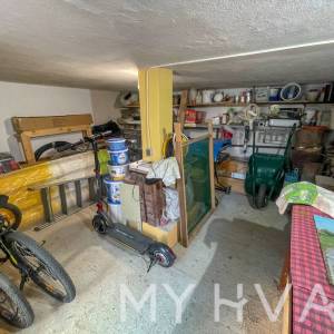 Mirno smještena Samostojeća kuća u Starom Grad