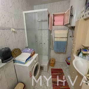 Mirno smještena Samostojeća kuća u Starom Grad