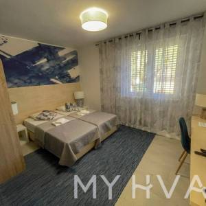 Mirno smještena Samostojeća kuća u Starom Grad