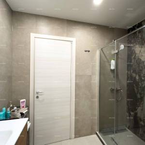 Moderan i namješten stan u novogradnji,  Štinjan, Pula