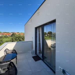 Moderan i namješten stan u novogradnji,  Štinjan, Pula