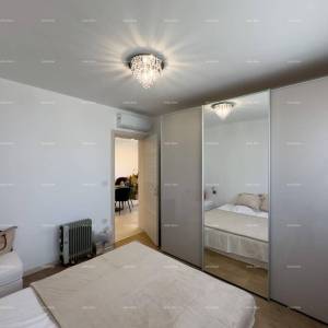 Moderan i namješten stan u novogradnji,  Štinjan, Pula