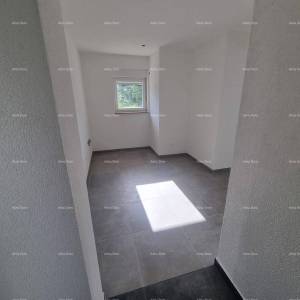 Moderna duplex kuća s krovnom terasom i panoramskim pogledom na more