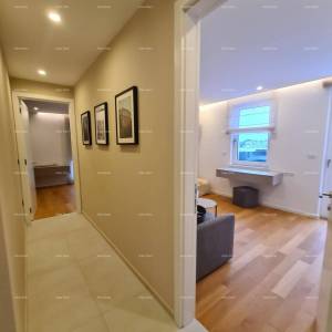 Moderna kuća s bazenom! BANJOLE VOLME.