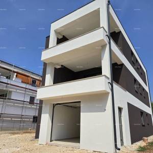 Moderni stanovi u izgradnji, 500 m udaljeni od mora, Medulin!