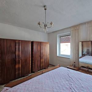 MRKOPALJ - Samostojeća kuća s velikim potencijalom