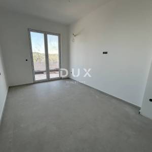 MURTER, JEZERA – NOVOGRADNJA, Apartman s bazenom, mirna lokacija