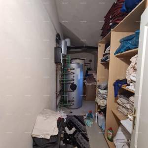 Na prodaju kuća s bazenom – Valtura