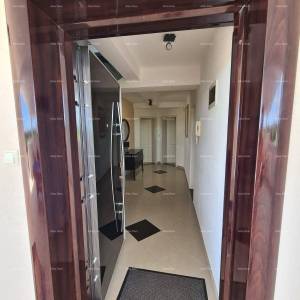 Na prodaju kuća s bazenom – Valtura