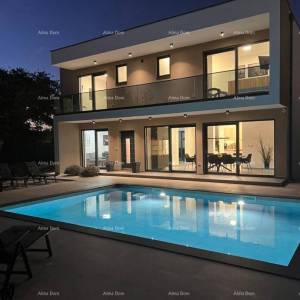 Na prodaju moderna vila s bazenom – Smoljanci, Svetvinčenat