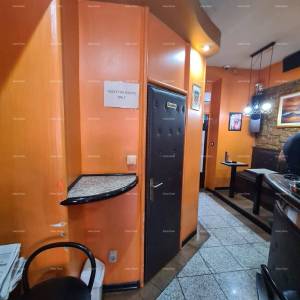 NA PRODAJU – POSLOVNI PROSTOR U STROGOM CENTRU PULE (TRŽNICA)