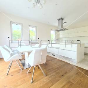 Najam, Kuća, Blato, Jurja Njavre, Dvojni objekt, 323m2