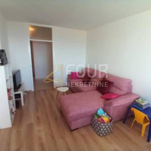 Najam, Rijeka, Donji Zamet, 2s+db, balkon