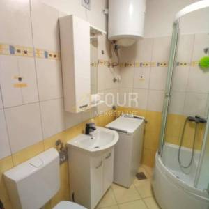 Najam, Rijeka, Donji Zamet, 2s+db, balkon