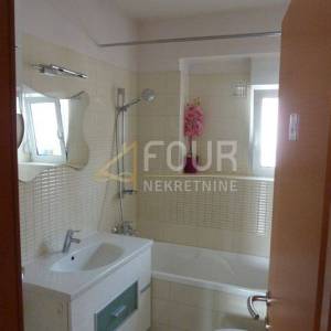 Najam, Rijeka, Pećine, 78m2, 3s+db, terasa 30m2, pogled