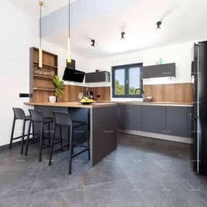 Niskoenergetska kuća, Rovinj, 139.00 m2