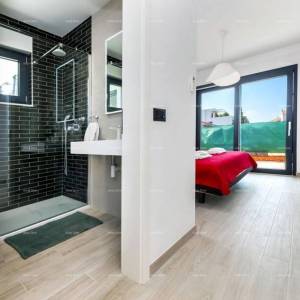 Niskoenergetska kuća, Rovinj, 139.00 m2