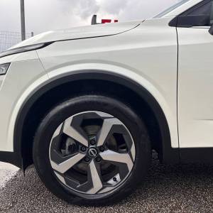 Nissan Qashqai N-Connecta 1.3 158 MT 2WD - 3 godine jamstva