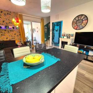 Njivice, apartman u prizemlju blizu plaže