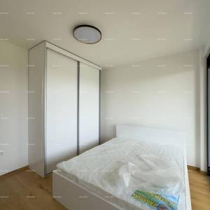 Novi, moderan i namješten stan s dva parkirna mjesta na odličnoj lokaciji, Pula!