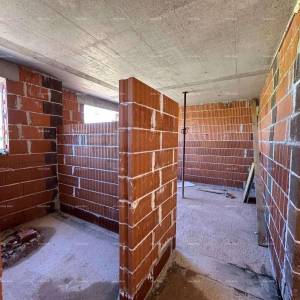 Novi projekt, Barbariga! Stan  s vrtom i parkingom,  500 m od mora