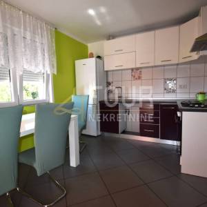 Novi Vinodolski, 56.95m2, 1s+db, balkon, pogled