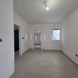 NOVI VINODOLSKI, novogradnja, drugi kat