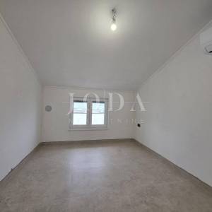 NOVI VINODOLSKI, novogradnja, drugi kat