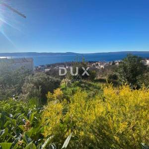 NOVI VINODOLSKI - stan 30 m2 s panoramskim pogledom na more! PRILIKA!