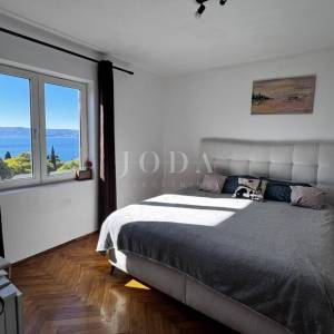 NOVI VINODOSLKI, stan na prvom katu, 150m od mora