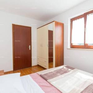 Novigrad, stan na atraktivnoj lokaciji u blizini mora