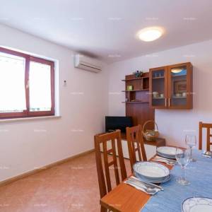 Novigrad, stan na atraktivnoj lokaciji u blizini mora