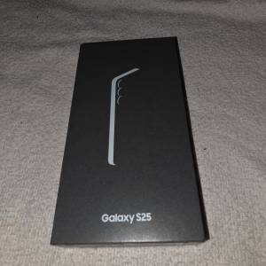NOVO!!! Samsung Galaxy S25 / 256gb / silver shadow